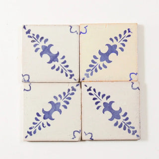 Hoja Azul 4"x4" by Tilesofezra