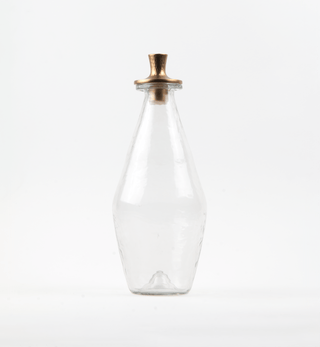 Pebbled Decanter Classic